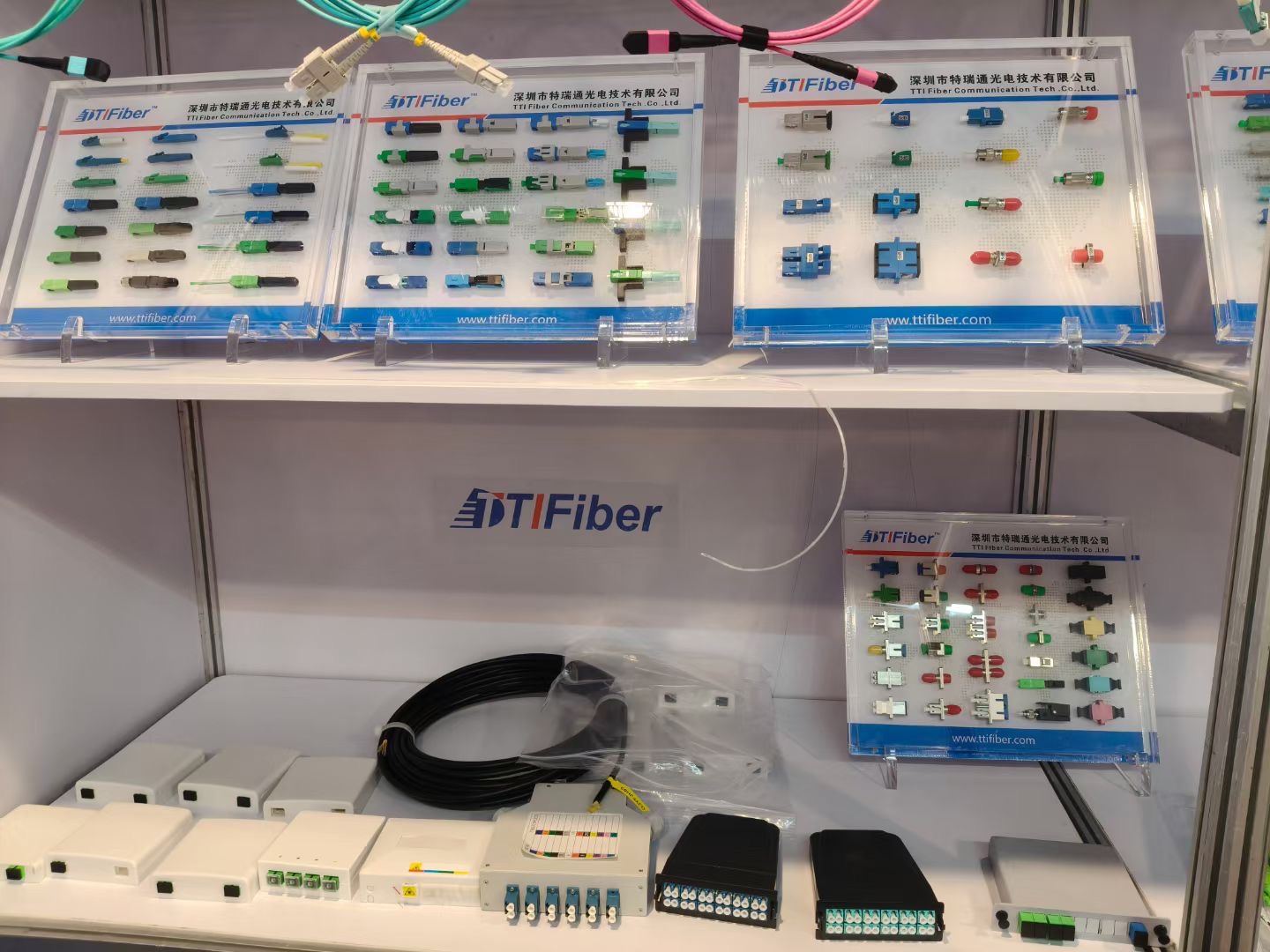 137th Canton Fair fiber optic splitter