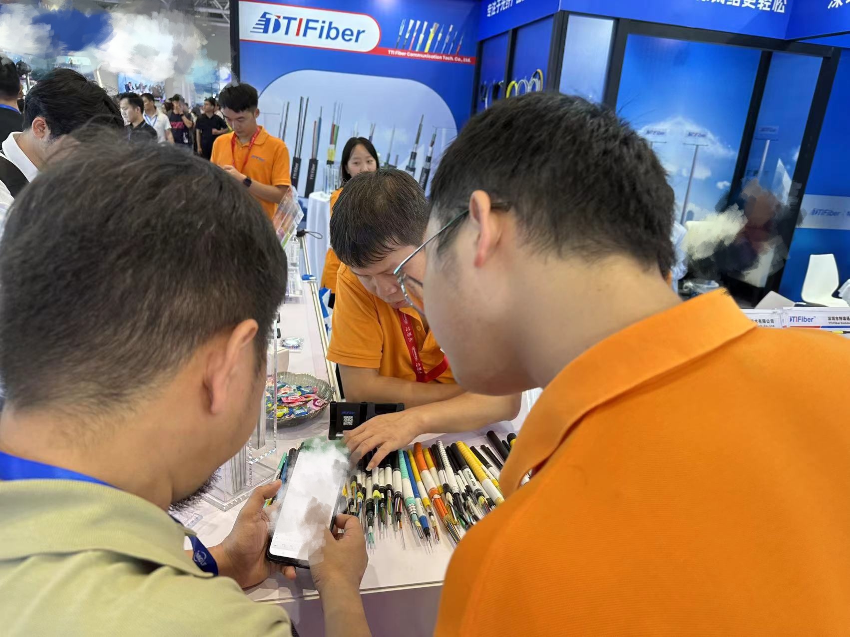 CIOE 2024 customer meeting at booth