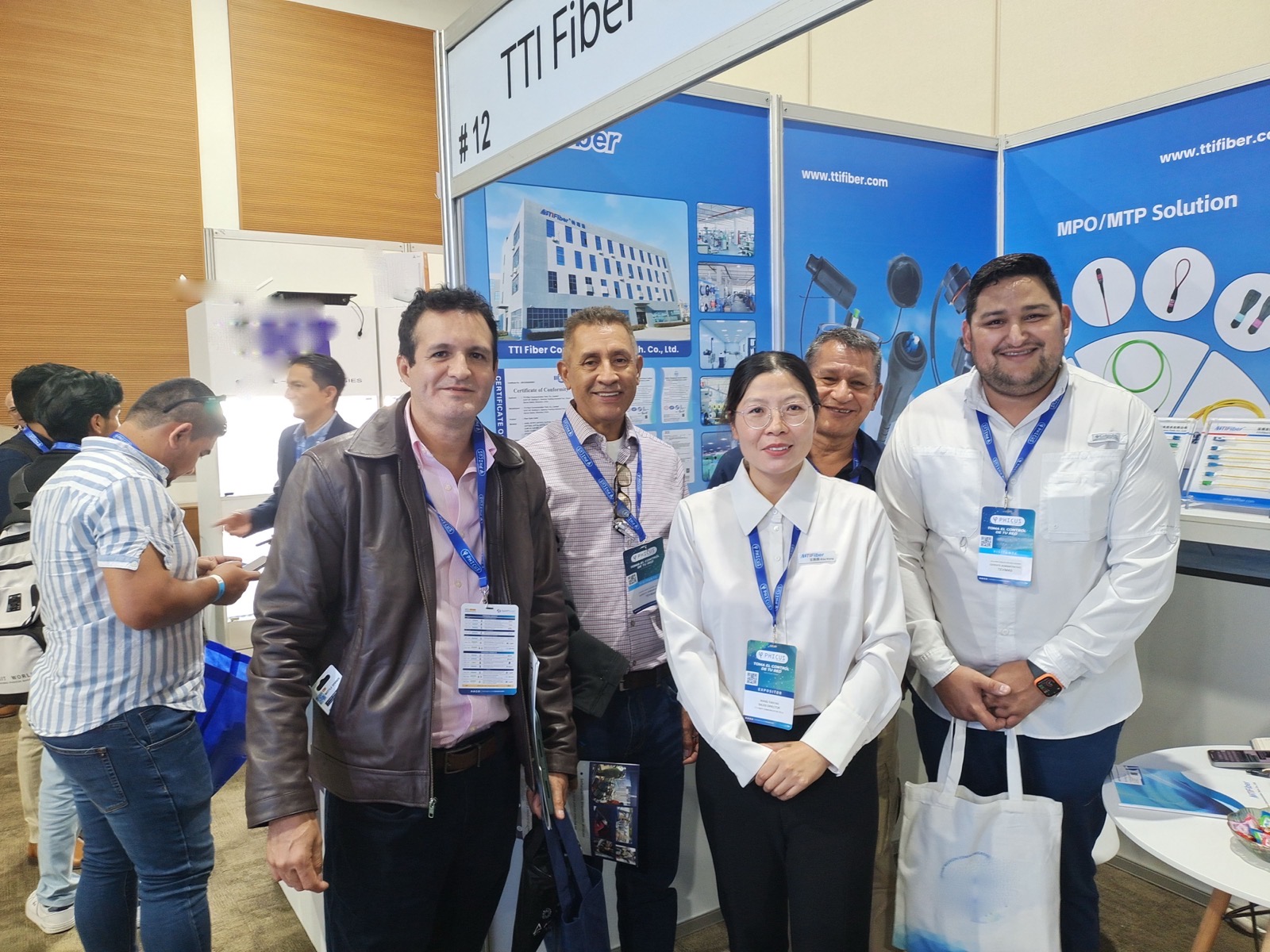 Expo ISP Ecuador networking session