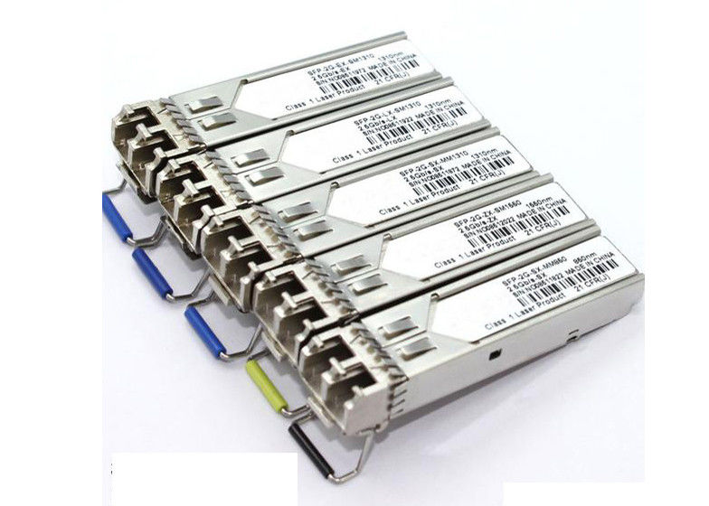 Gigabit ethernet fiber optic media converter with SFP slot