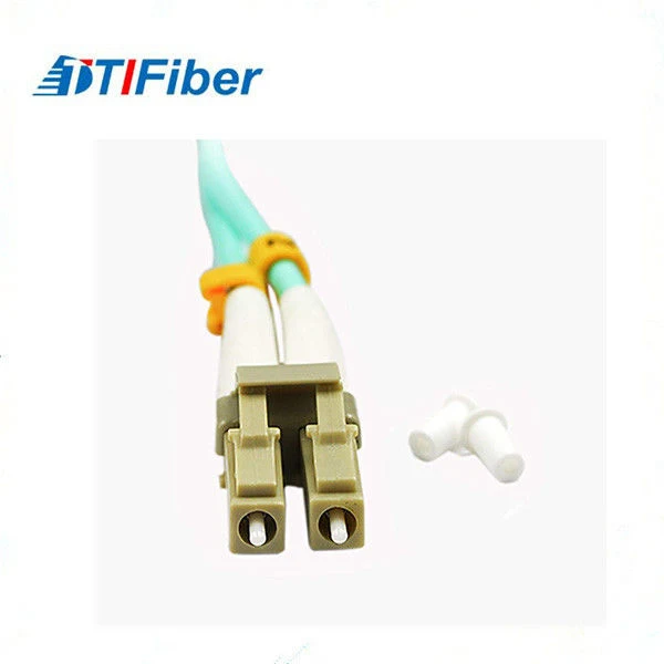 LC/UPC OM3 patch cord connector close-up